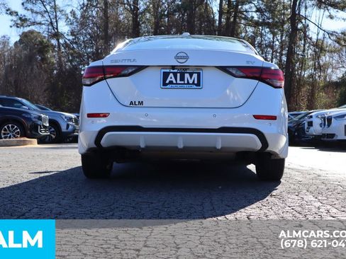 Used 2024 Nissan Sentra SV image 7