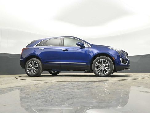 New 2025 Cadillac XT5 Premium Luxury w/ Technology Package image 37
