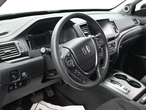 Used 2021 Honda Ridgeline Sport image 15
