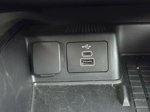 Certified 2025 Ford Bronco Sport Outer Banks w/ Outer Banks Tech Package+ AWD/4WD image 15
