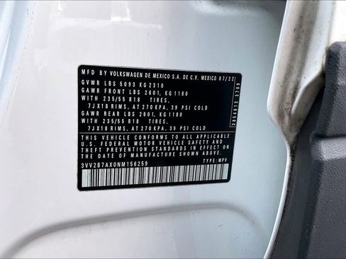 Used 2022 Volkswagen Tiguan SE image 31