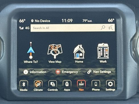 Used 2023 Jeep Wrangler Sahara image 23