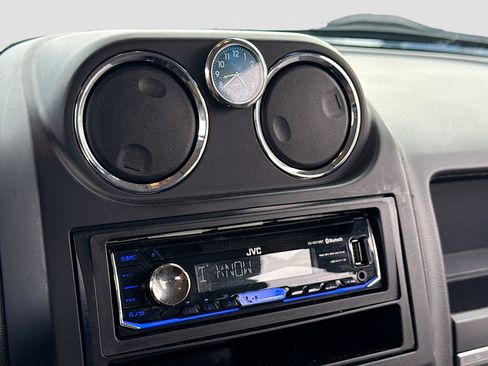 Used 2016 Jeep Patriot Sport w/ Power Value Group image 10