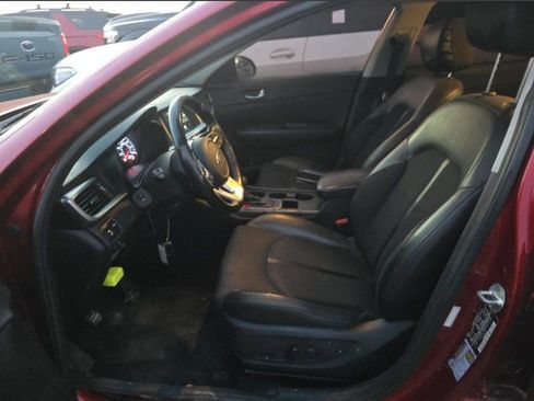 Used 2020 Kia Optima S image 23