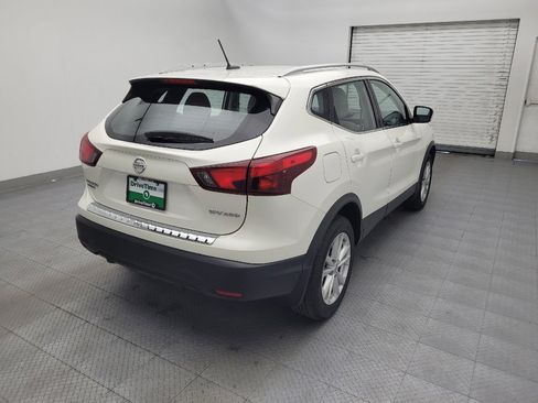 Used 2018 Nissan Rogue Sport SV AWD/4WD image 9