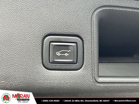 Used 2020 GMC Terrain SLT w/ Preferred Package AWD/4WD image 13