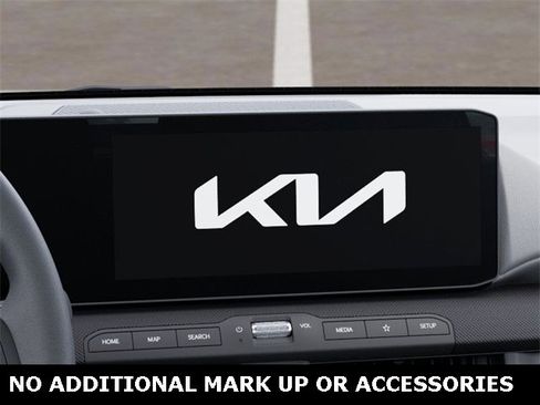 New 2026 Kia K4 LXS image 20