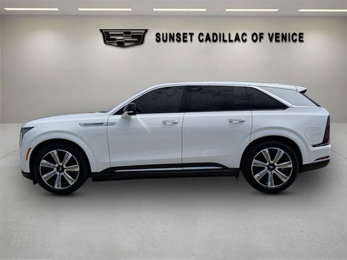 New 2025 Cadillac Escalade IQ Luxury 1 image 6