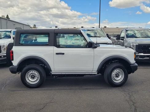 New 2026 Ford Bronco 2-Door AWD/4WD image 3