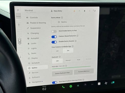 Used 2023 Tesla Model X Plaid image 31