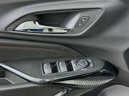 New 2026 Chevrolet Trax RS w/ Driver Confidence Package image 17