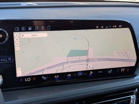 New 2026 Chevrolet Traverse LT image 24