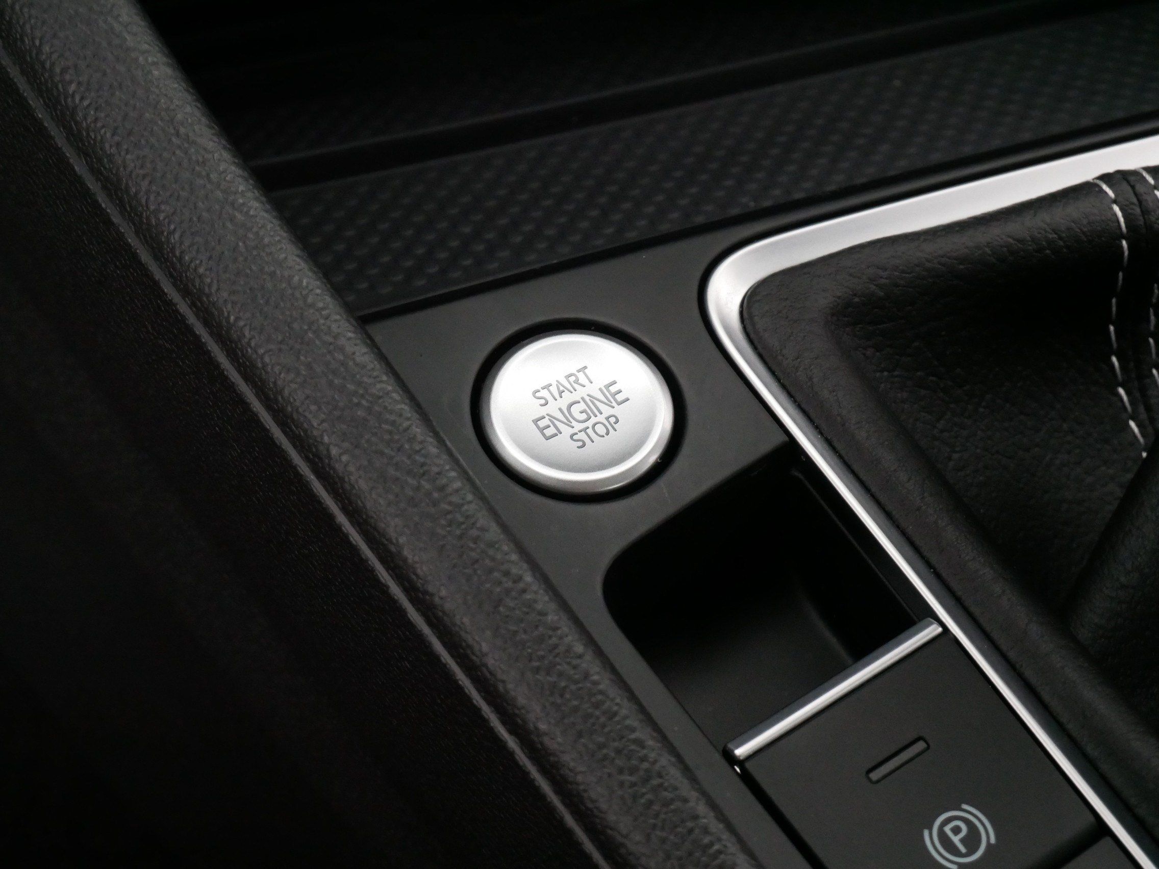 Certified 2026 Volkswagen Jetta SEL FWD image 28
