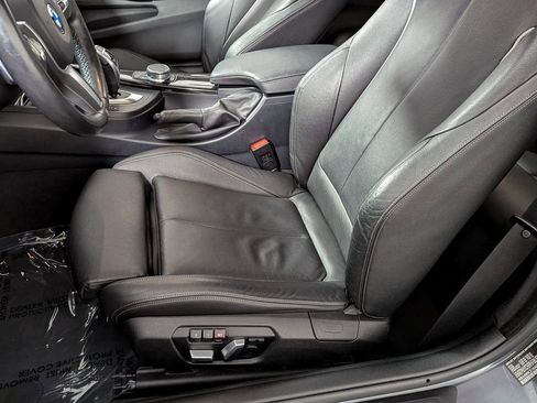 Used 2019 BMW 440i xDrive 440i xDrive w/ M Sport Package image 19