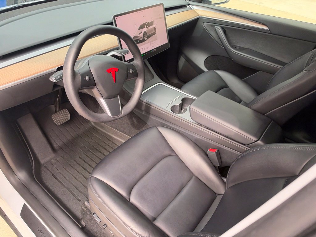 Used 2023 Tesla Model Y Long Range AWD/4WD image 8