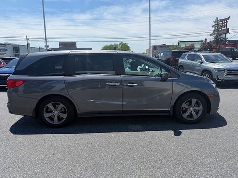 Used 2022 Honda Odyssey EX image 2
