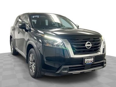 Used 2024 Nissan Pathfinder S