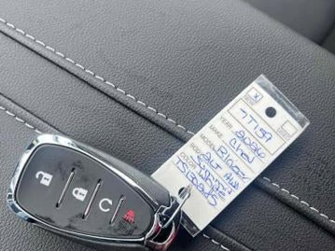 New 2026 Chevrolet Blazer LT w/ Midnight/Sport Edition image 12