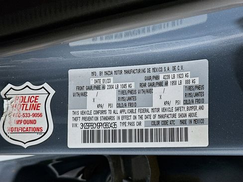 Used 2023 MAZDA MAZDA3 s image 12