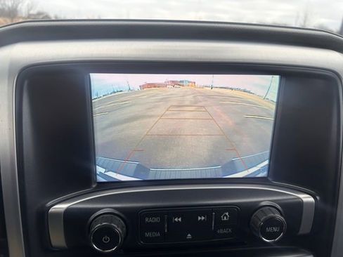 Used 2018 GMC Sierra 1500 SLT image 23