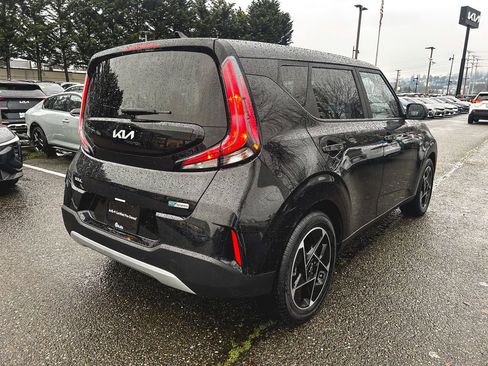 Certified 2023 Kia Soul EX image 8