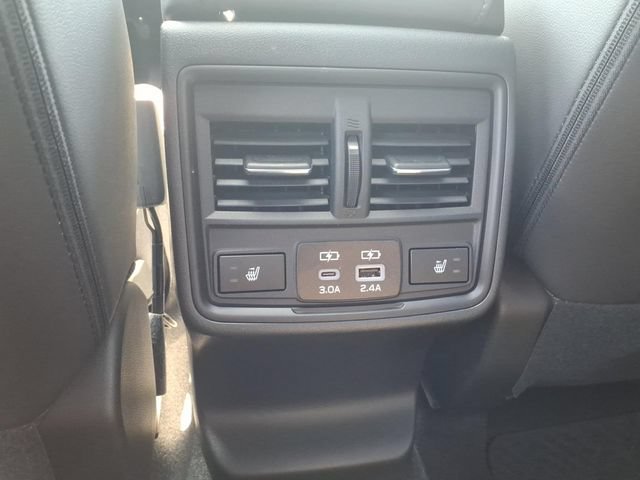 New 2026 Subaru Outback Limited AWD/4WD image 15