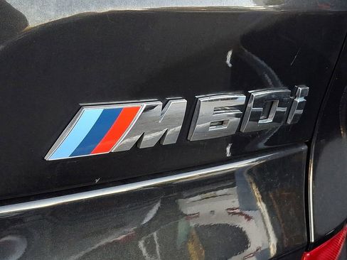 Used 2025 BMW X5 M60i w/ Climate Comfort Package image 27