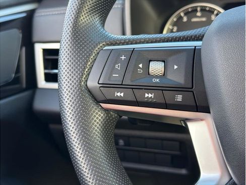 New 2026 Mitsubishi Outlander ES FWD image 16