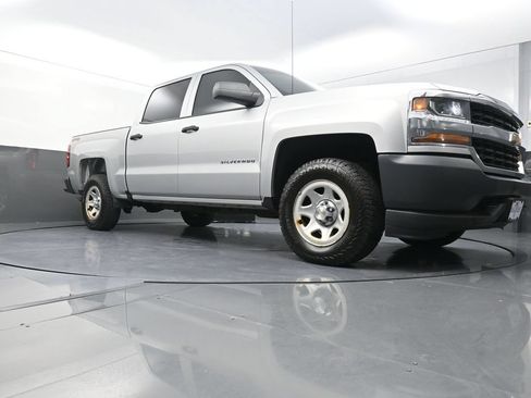 Used 2018 Chevrolet Silverado 1500 W/T w/ WT Fleet Convenience Package AWD/4WD image 21
