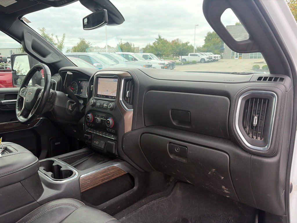Used 2022 Chevrolet Silverado 3500 High Country w/ Safety Package II AWD/4WD image 29