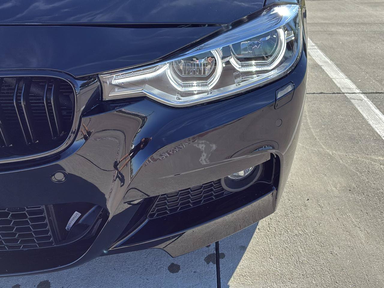 Used 2018 BMW 320i xDrive Sedan w/ Convenience Package AWD/4WD image 3
