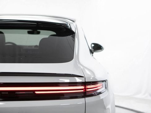 New 2026 Porsche Cayenne S image 38