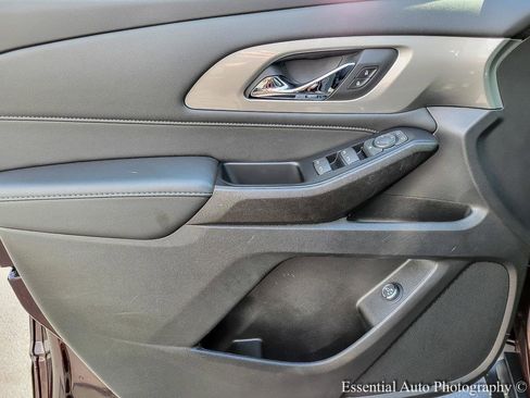 Certified 2023 Chevrolet Traverse LT w/ LPO, Floor Liner Package image 19