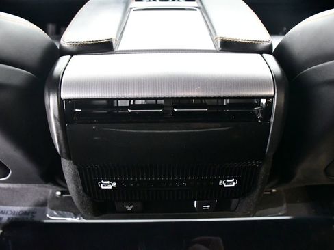 Used 2022 Jeep Grand Wagoneer Series III w/ Rear Seat Video Group 1 image 20