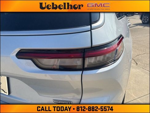 Used 2021 Jeep Grand Cherokee L Summit image 11