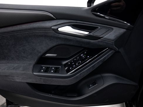 New 2025 Audi S6 e-tron Premium Plus image 13