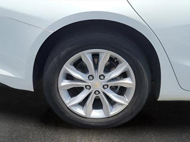 Used 2023 Chevrolet Malibu LT FWD image 29
