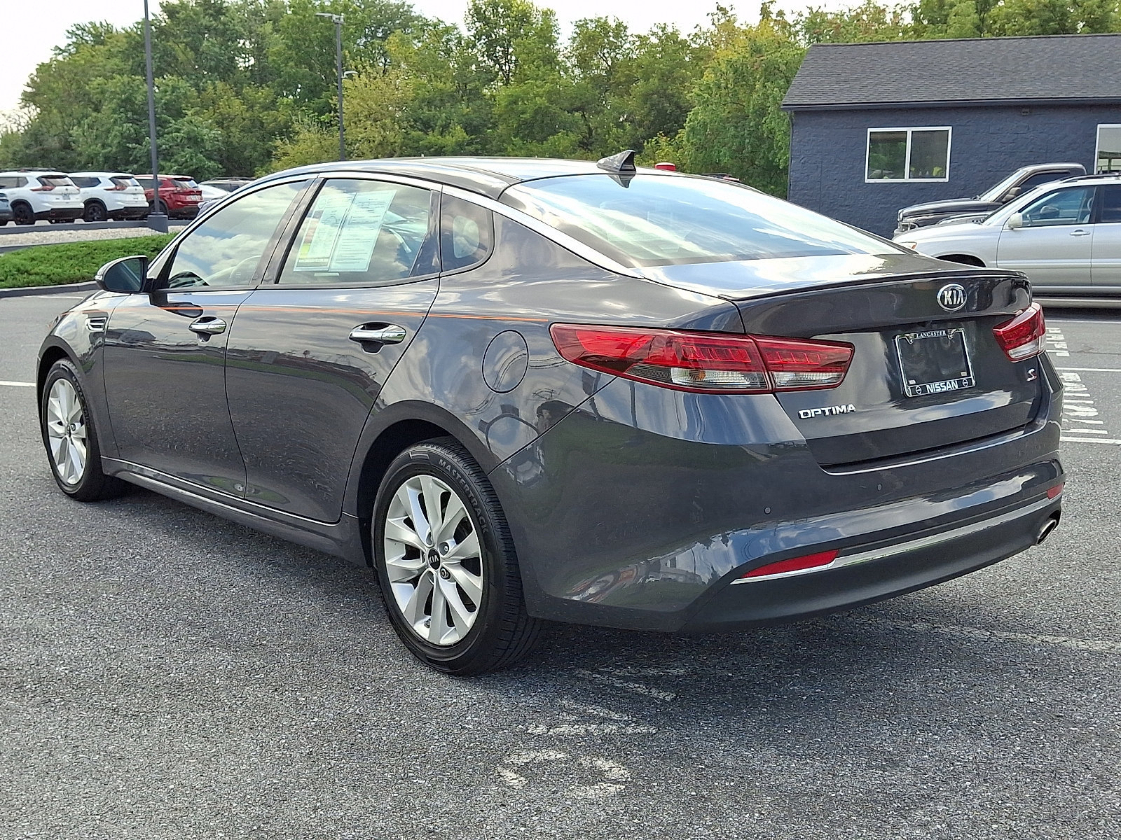 Used 2018 Kia Optima S w/ Panoramic Sunroof Package FWD image 5