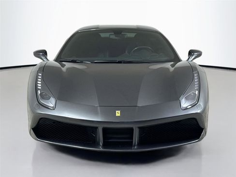 Used 2018 Ferrari 488 GTB image 11