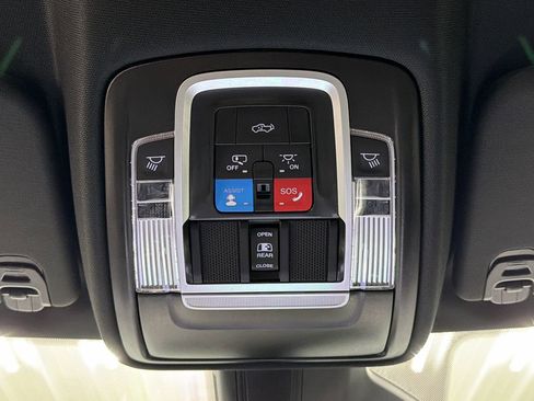 Used 2025 RAM 1500 Big Horn image 35