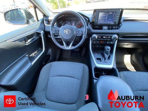 Certified 2022 Toyota RAV4 XLE w/ Convenience Package AWD/4WD image 29