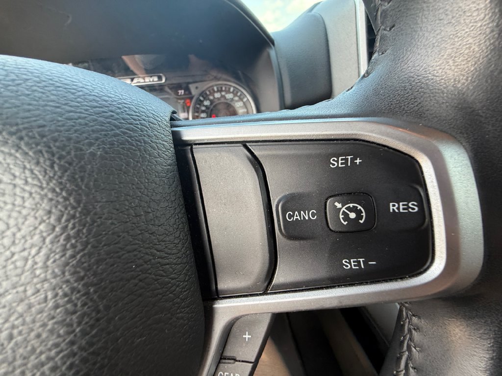 Used 2022 RAM 1500 Big Horn AWD/4WD image 17