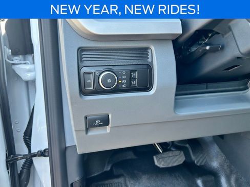 New 2026 Ford F250 XL w/ XL Chrome Package image 13