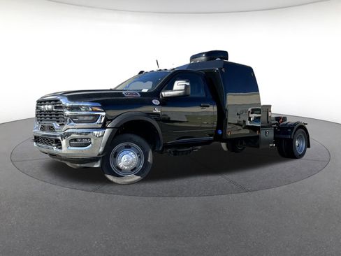 New 2026 RAM 5500 Tradesman w/ Chrome Appearance Group image 1