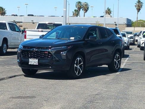 Used 2026 Chevrolet Trax RS w/ Driver Confidence Package image 4