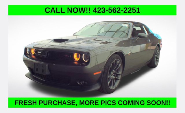 Used 2022 Dodge Challenger R/T Scat Pack RWD image 1