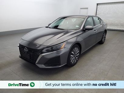 Used 2023 Nissan Altima 2.5 SV