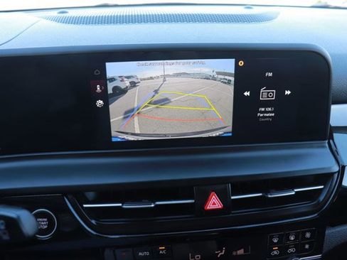 Used 2025 Kia Seltos S image 23