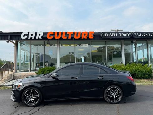 Used 2018 Mercedes-Benz CLA 250 4MATIC image 4