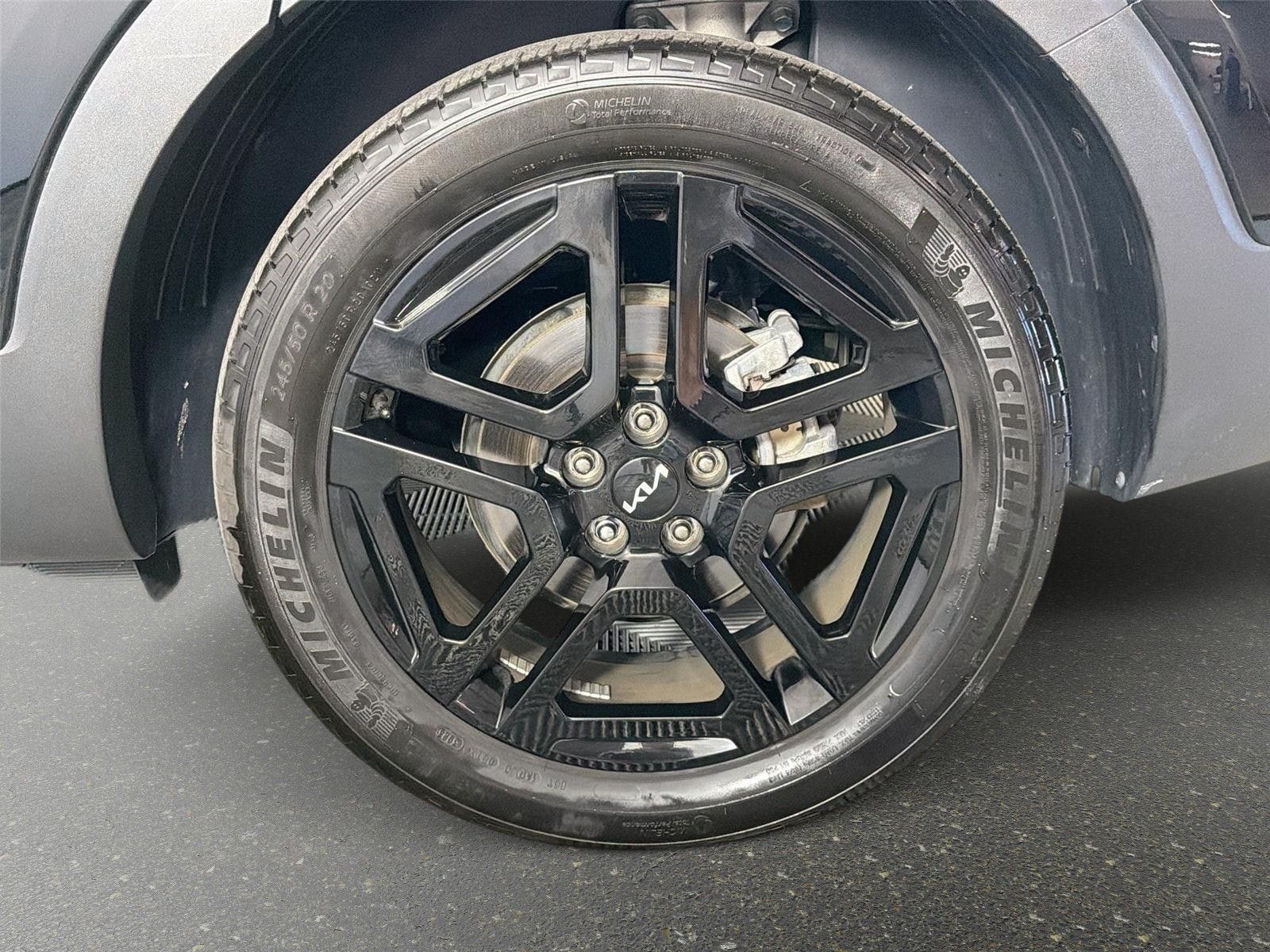 Certified 2024 Kia Telluride EX X-Line AWD/4WD image 30